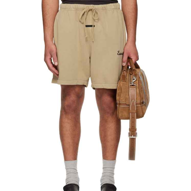 Fear of God ESSENTIALS 驼色 Training Classic 运动短裤