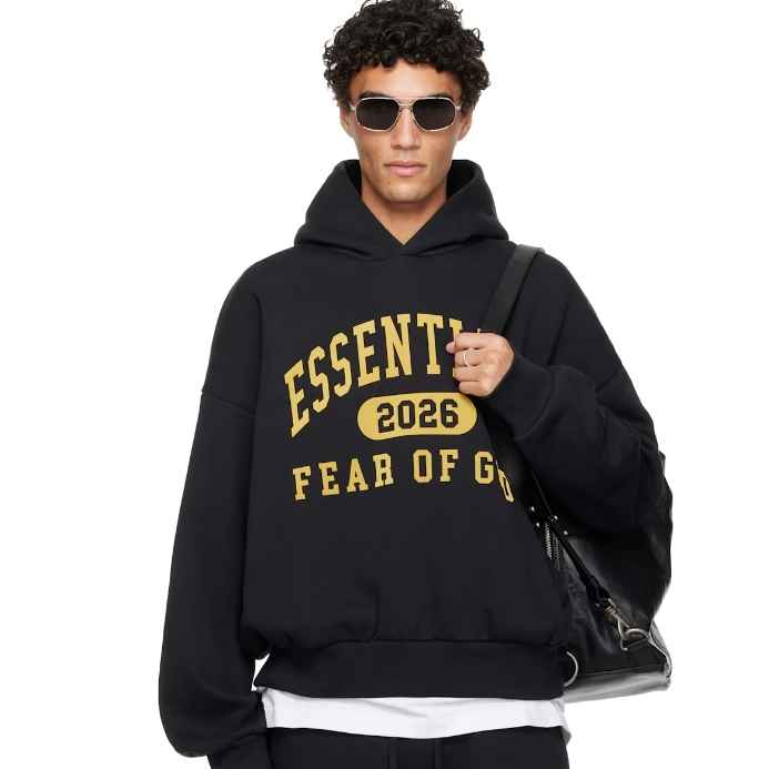 FEAR OF GOD ESSENTIALS 黑色 Holiday 系列 Classic 连帽衫