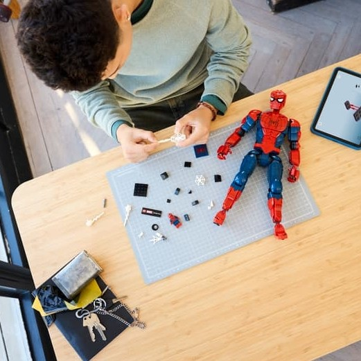 LEGO 美网：《蜘蛛侠：崭新之日》相关积木拼搭套装上市！英雄人偶$99