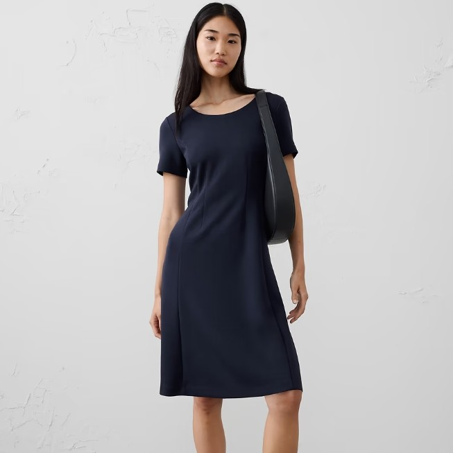 Banana Republic Factory：全场美衣热卖！软触感及膝连衣裙$9、罗纹连帽卫衣$10