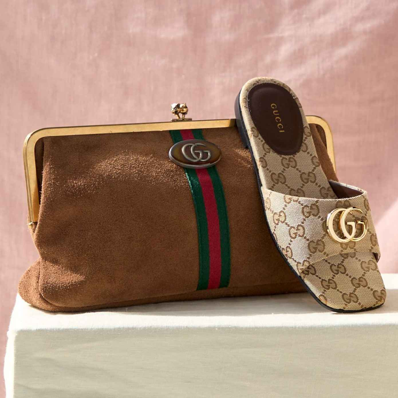 Rue La La：Gucci 精选大促 老花单肩包$679