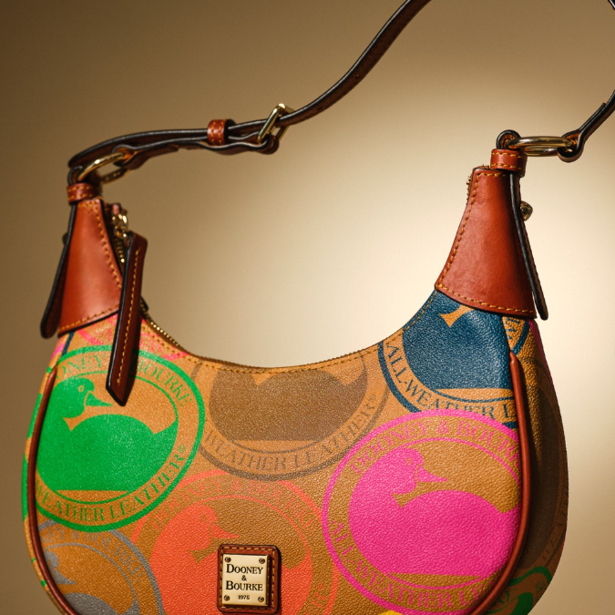 Dooney & Bourke：Passport 系列新品！印花元素超吸睛