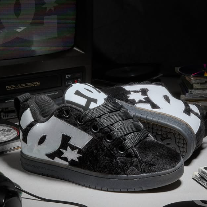 DC Shoes：折扣区上新！探索复古经典、现代高性能风格