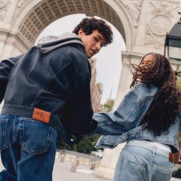 Calvin Klein：周末限时闪促 全场服饰低至4折热卖