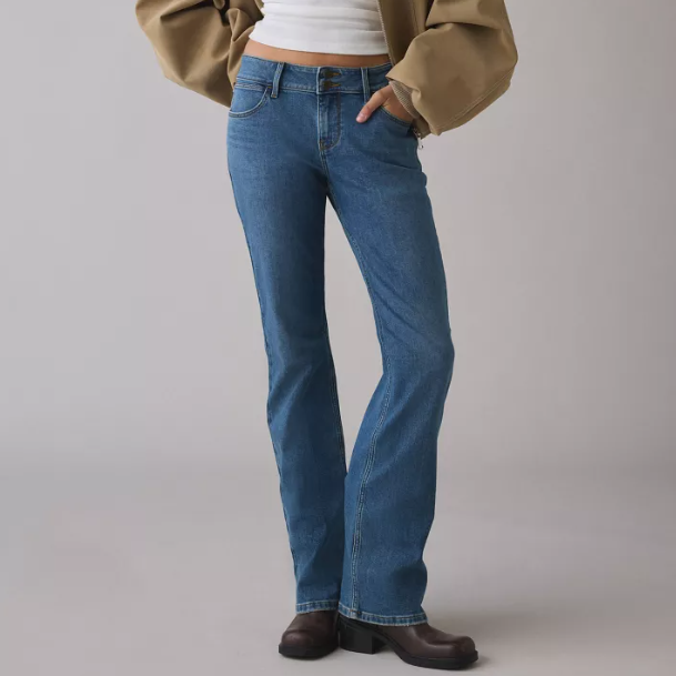 Wrangler 低腰微喇牛仔裤