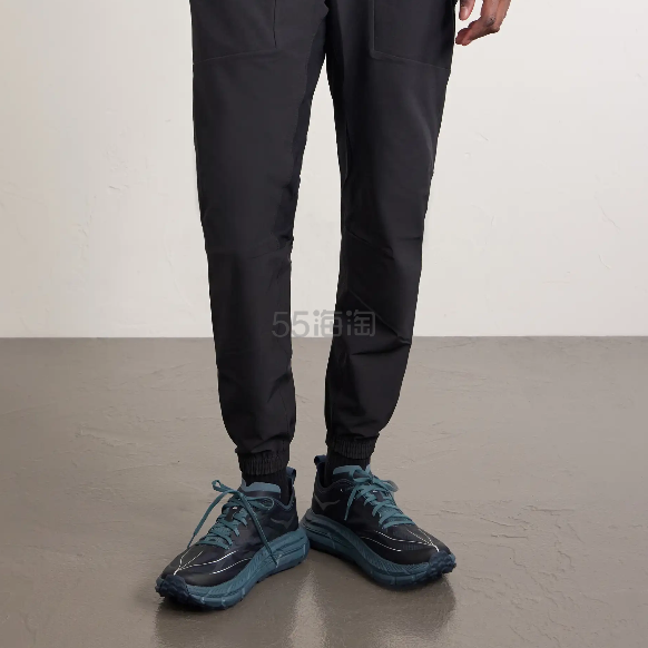 HOKA Mafate Speed 4 Lite 运动鞋