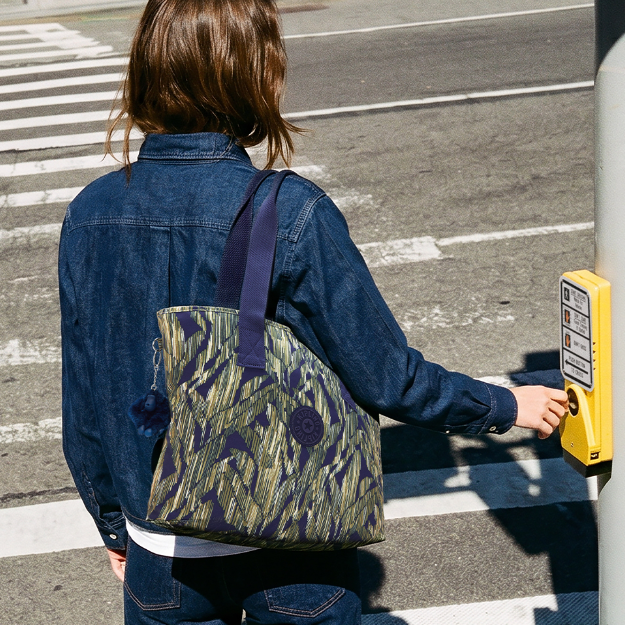 Kipling：劳工节大促 全场热卖