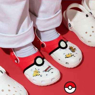 Crocs SG：宝可梦联名系列上新 配套鞋花同出