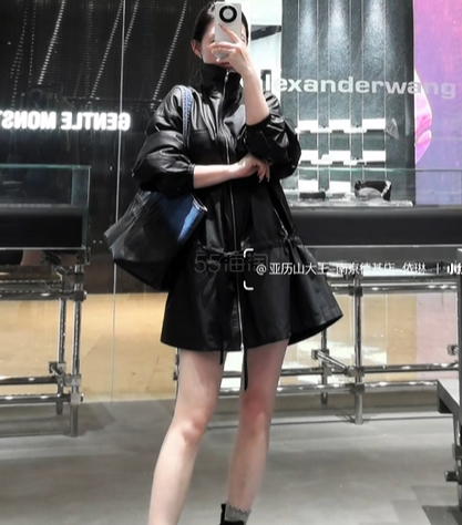 断码捡漏！alexanderwang 饰抽绳立领皮夹克
