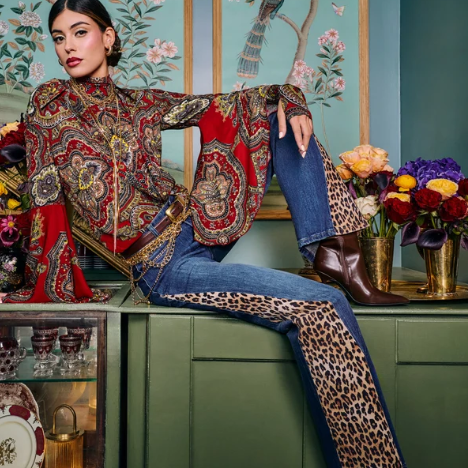 Alice and Olivia：亲友大促！轻奢女装换季降价