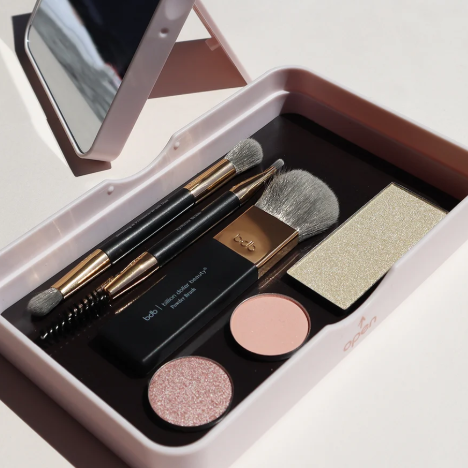 Billion Dollar Beauty：彩妆套组热卖！低至$25