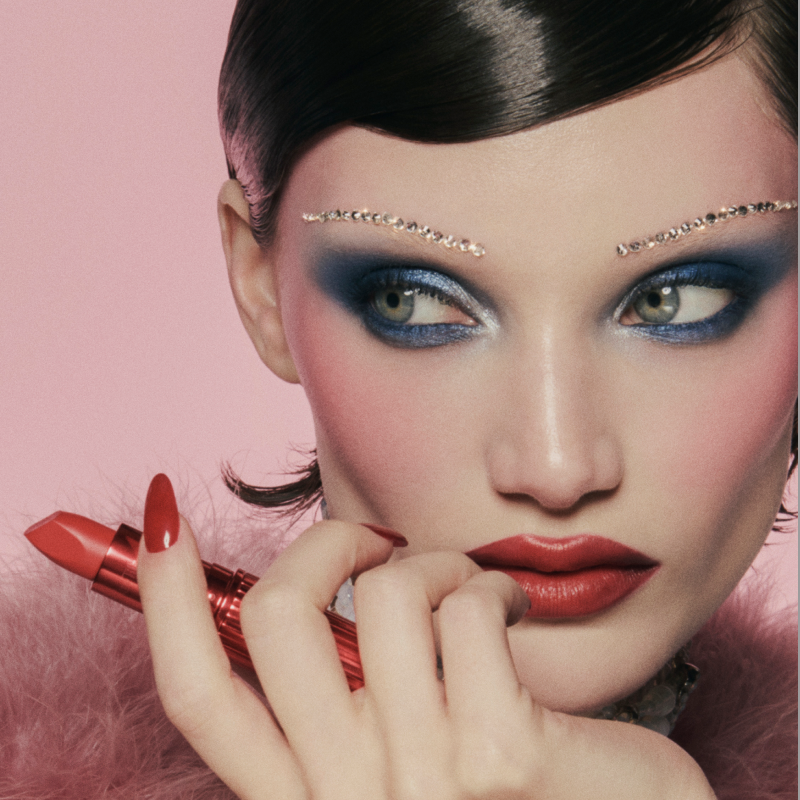 Charlotte Tilbury US：万圣节限定彩妆！空灵天使、复古歌舞女郎主题