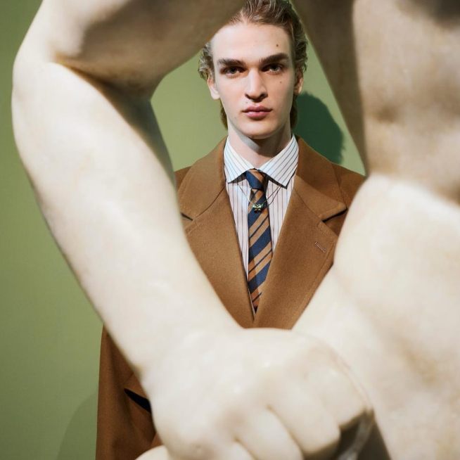 MR PORTER US：时尚闪促！关注华伦天奴、马吉拉、ACNE STUDIOS 等